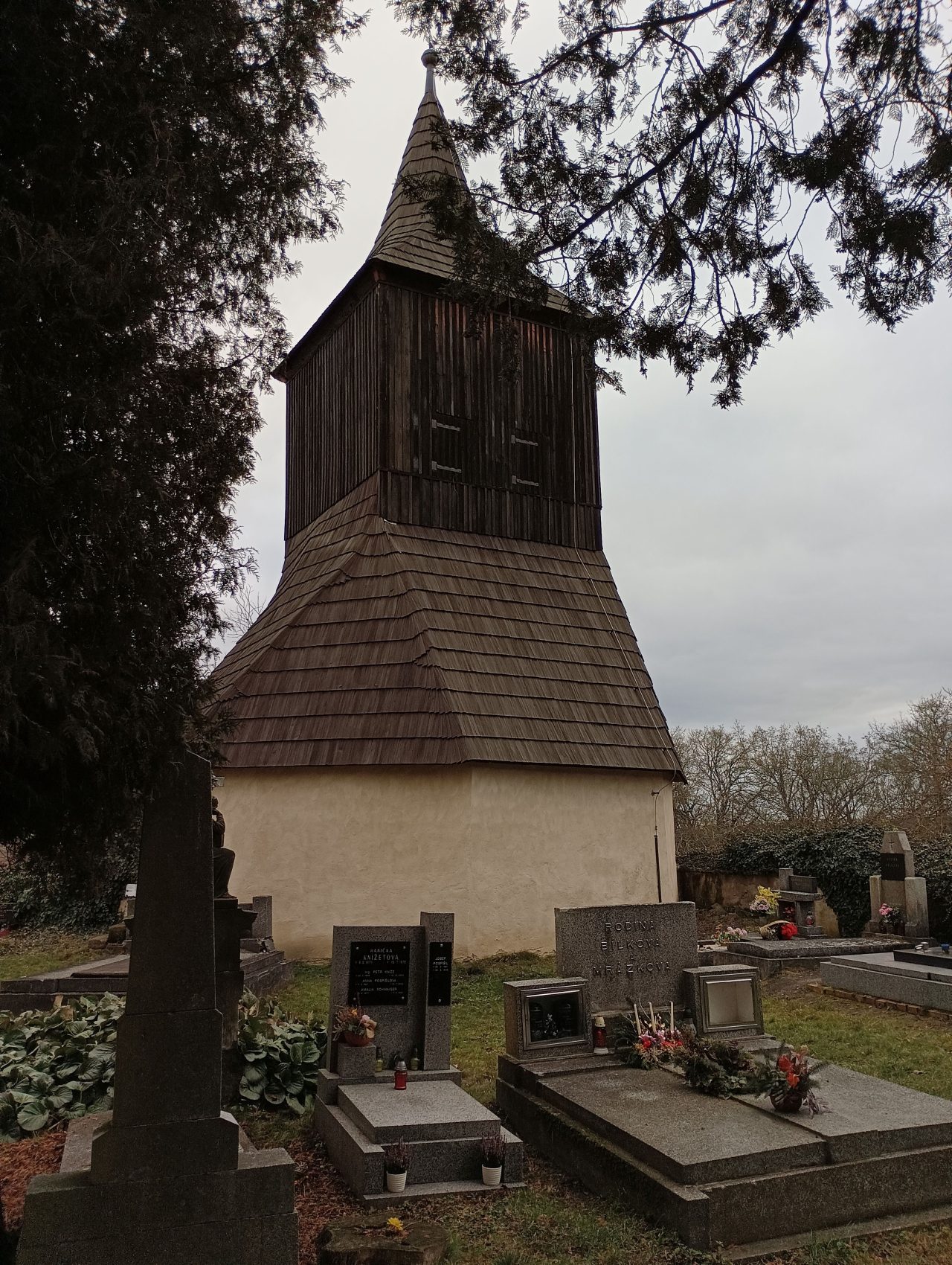 Přemyslovské hradiště Libušín